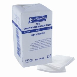 Compresse non tissée non stérile 10 x 10 cm à La Réunion