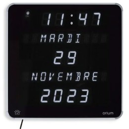 Horloge ephéméride à LED blanche à La Réunion