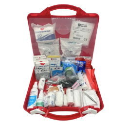 Tousse de secours PPMS ouverte avec tous les items à l'intérieur