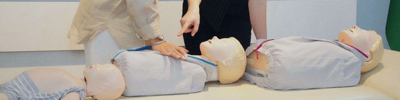 Mannequins Laerdal pour formation RCP à La Réunion